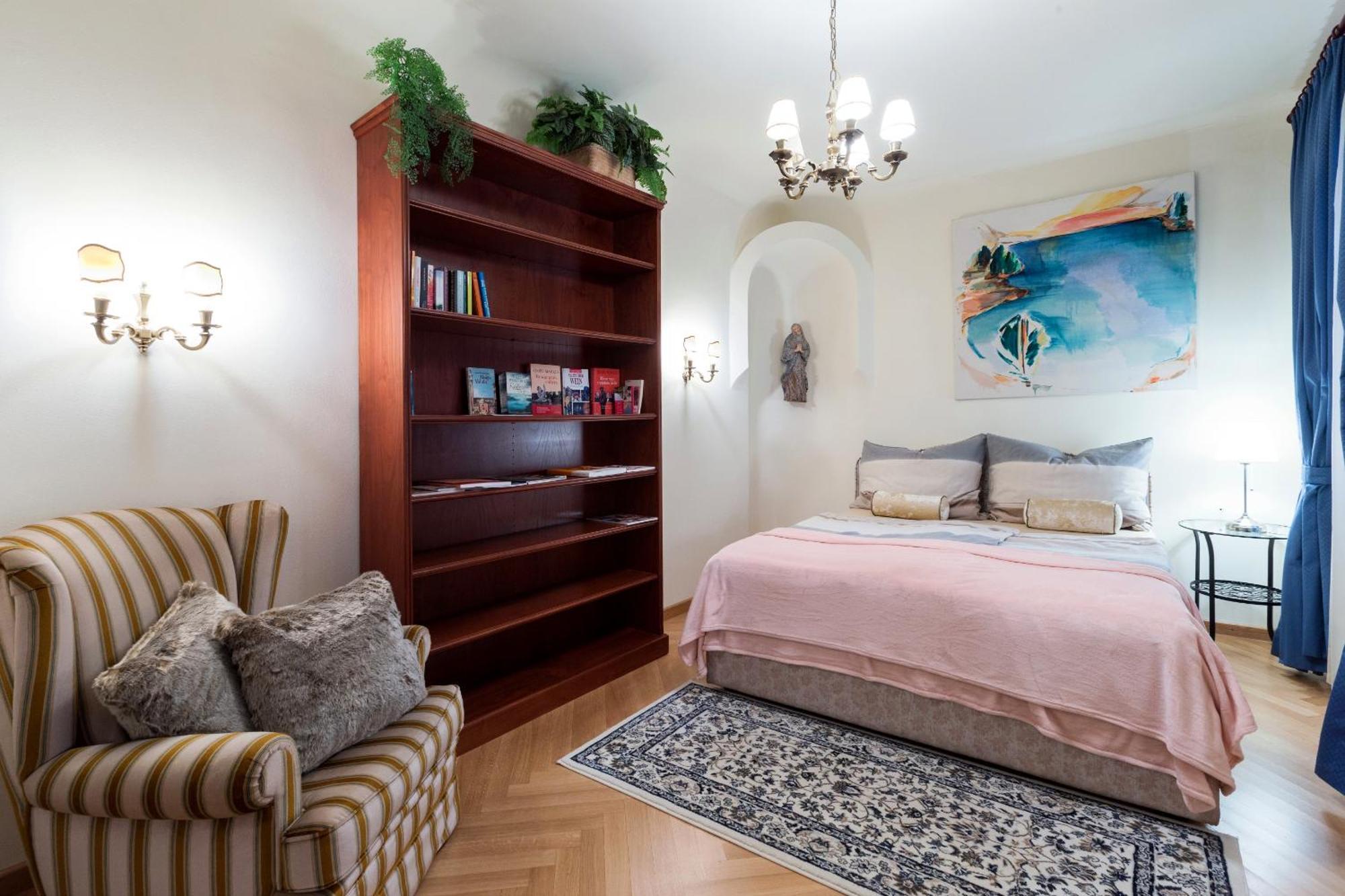 Apartment Sonnenfelsgasse Wina Bagian luar foto